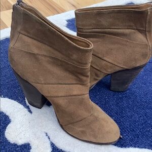Steve Madden Brown Suede Ankle Boots